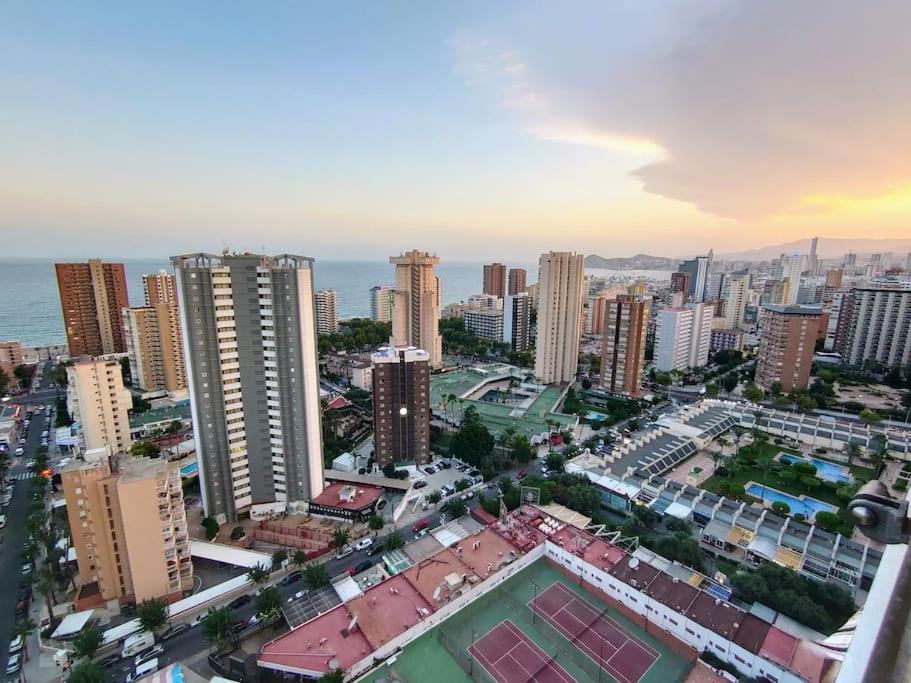Benidorm Gemelos II One, Impresionante Vista Екстериор снимка