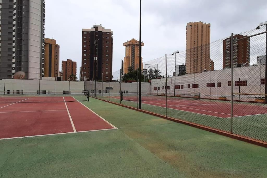 Benidorm Gemelos II One, Impresionante Vista Екстериор снимка